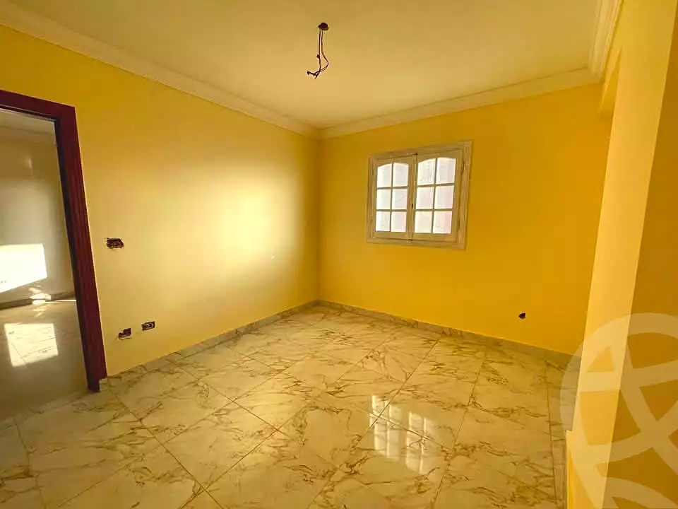 https://aqarmap.com.eg/en/listing/7256336-for-sale-alexandria-ganaklis-shr-mrtdy-bsh