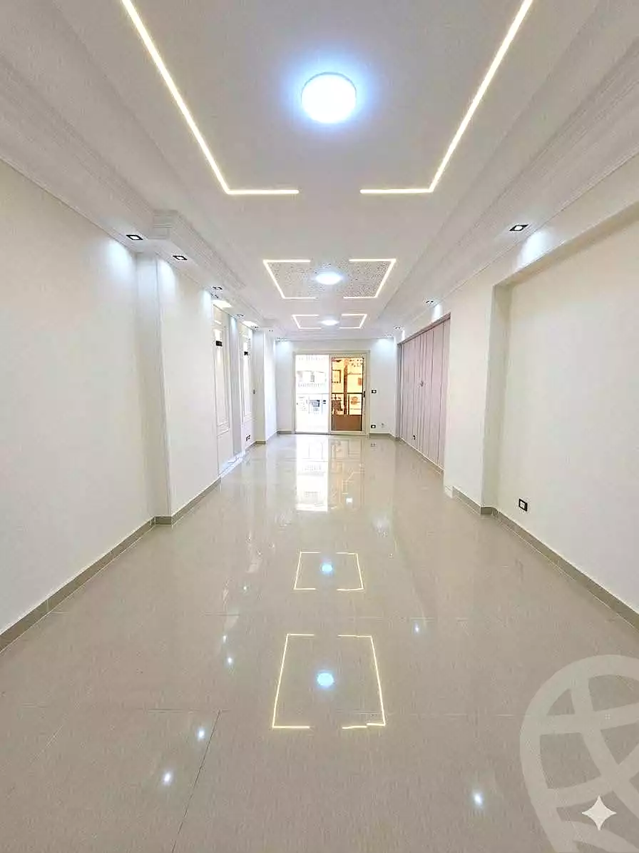 https://aqarmap.com.eg/ar/listing/7256337-for-sale-alexandria-sydy-bshr-sydy-bshr-bhry-shr-mhmwd-l-yswy