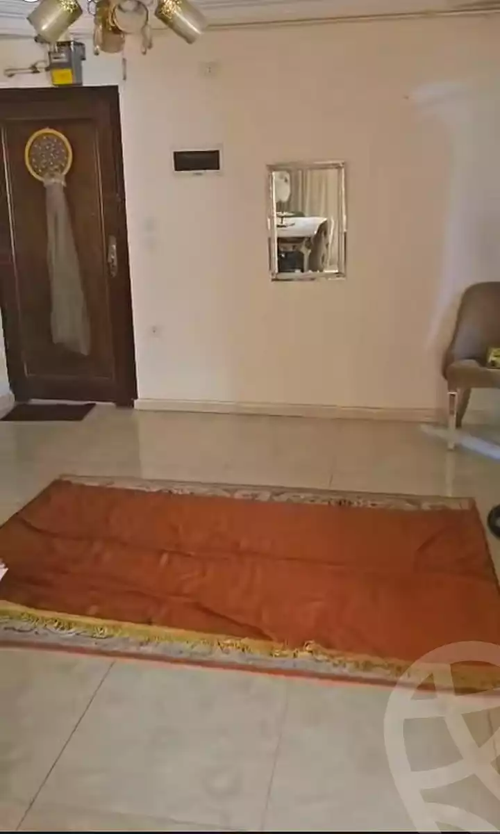 https://aqarmap.com.eg/ar/listing/7256451-for-sale-cairo-ain-shams-jsr-lswys