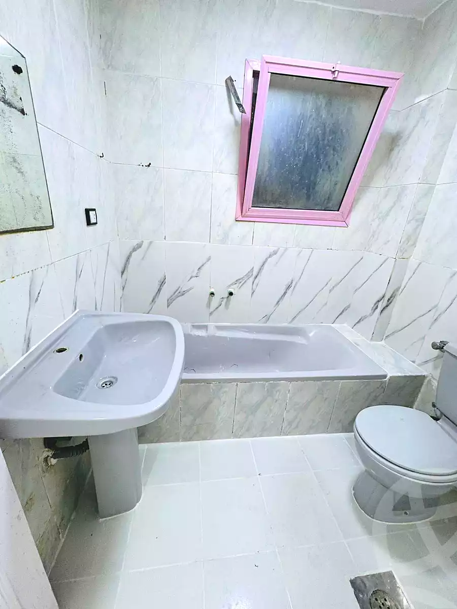 https://aqarmap.com.eg/ar/listing/7256641-for-sale-alexandria-al-agamy-shataa-el-nakheel
