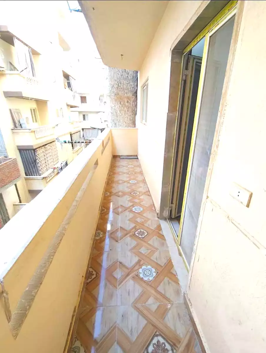 https://aqarmap.com.eg/en/listing/7256885-for-sale-alexandria-lsywf-el-falki-street-16-el-eslah