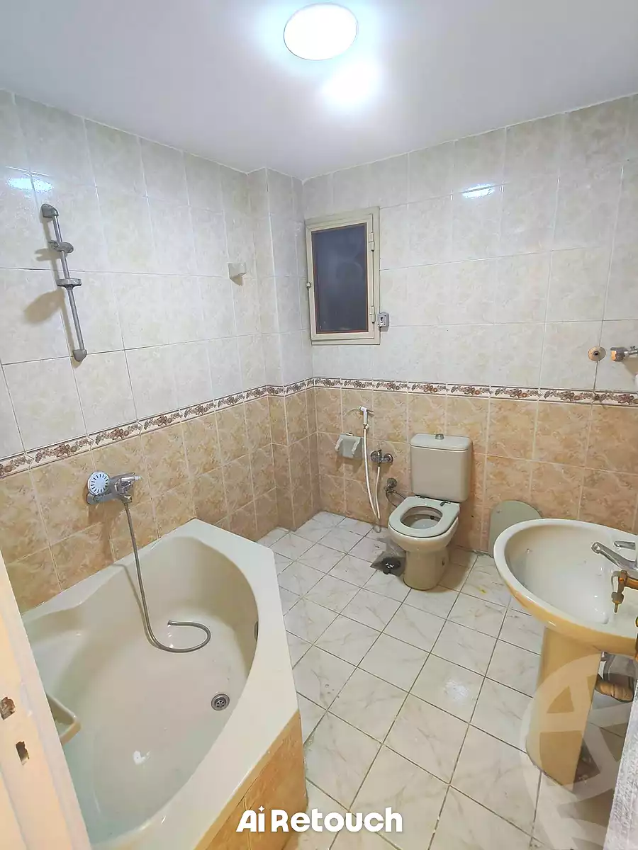 https://aqarmap.com.eg/en/listing/7256899-for-sale-alexandria-sydy-bshr
