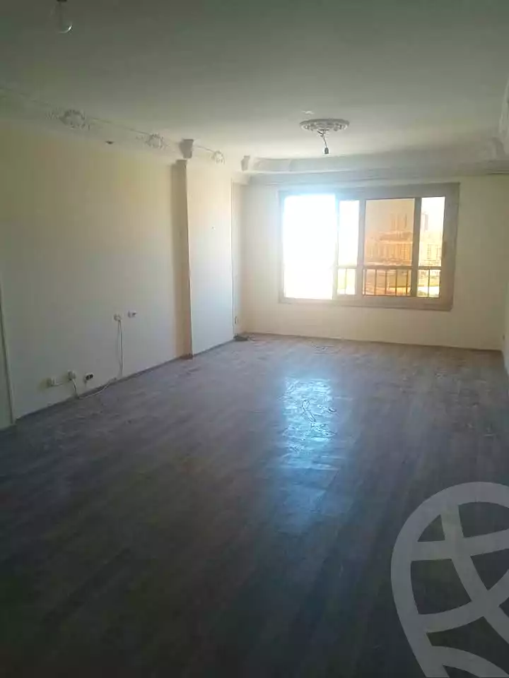 https://aqarmap.com.eg/ar/listing/7256987-for-rent-alexandria-smouha