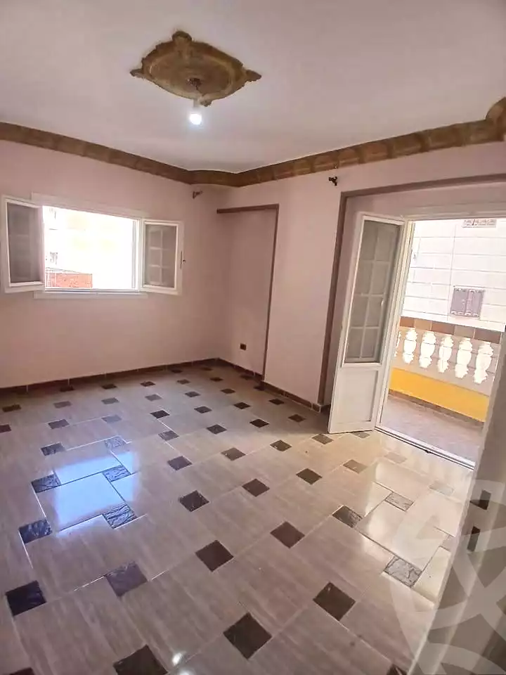 https://aqarmap.com.eg/ar/listing/7256989-for-sale-alexandria-el-mandara-alex-el-mandara-bahri-sidi-kamal-st