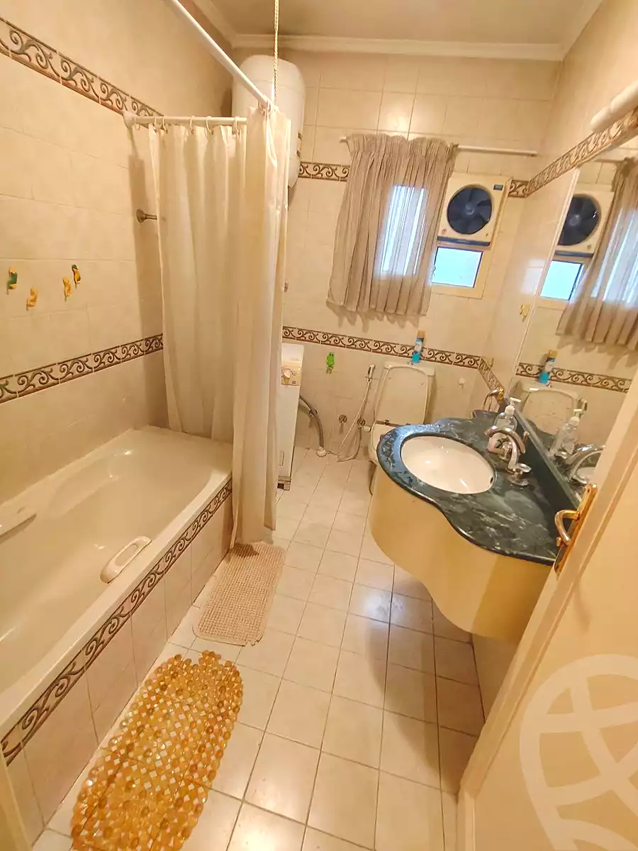 https://aqarmap.com.eg/en/listing/7257034-for-sale-cairo-el-maadi-kornish-el-maadi