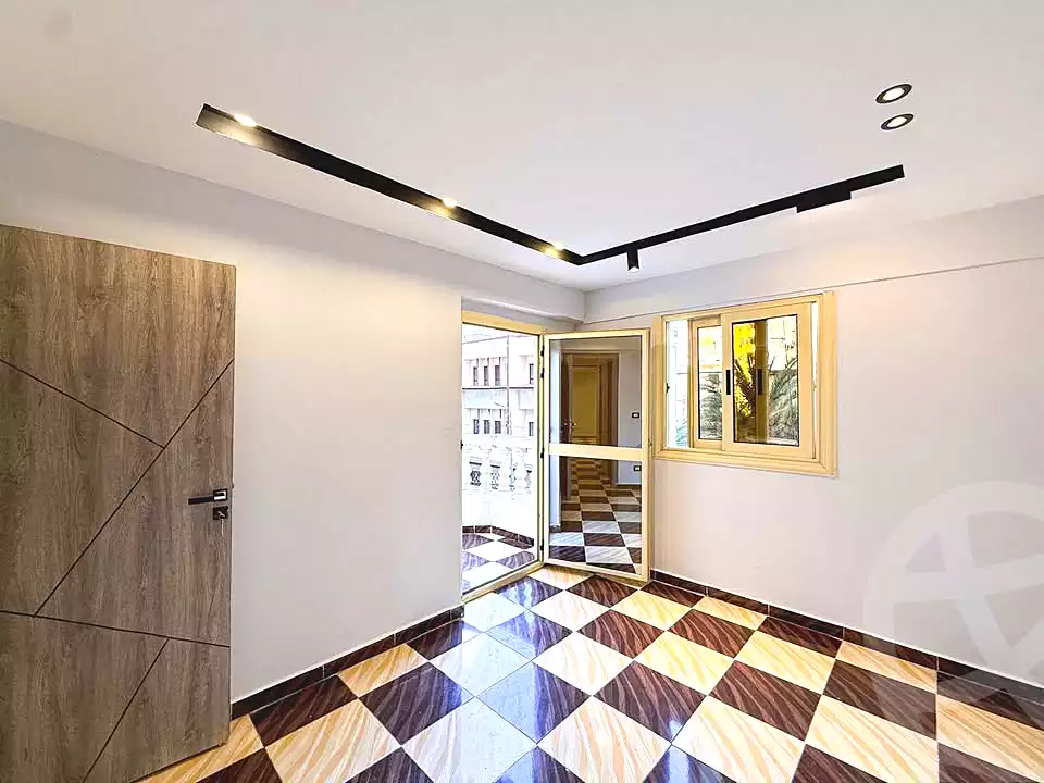 https://aqarmap.com.eg/ar/listing/7257038-for-sale-alexandria-sydy-bshr