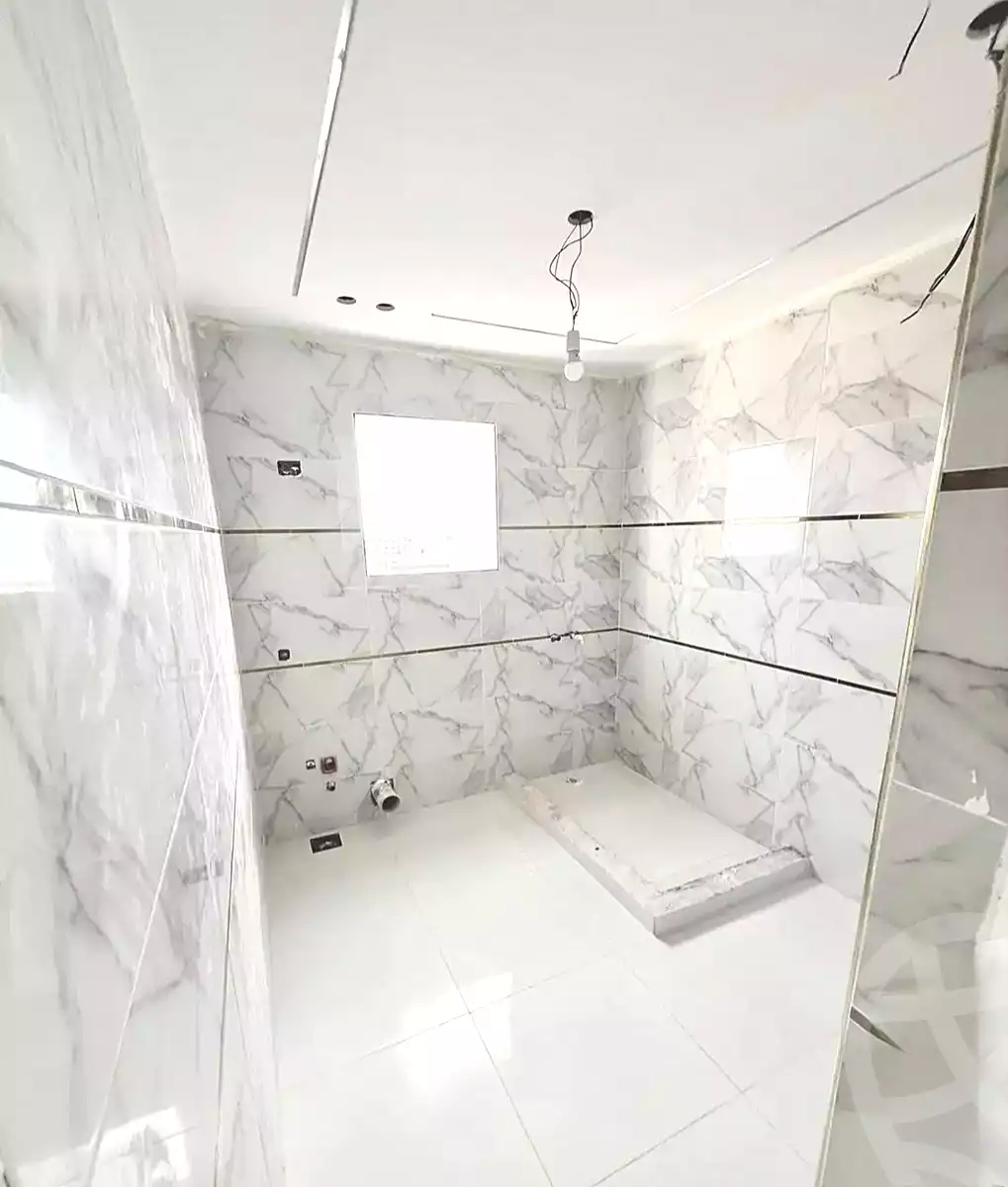 https://aqarmap.com.eg/en/listing/7257131-for-sale-alexandria-new-miami-street-10