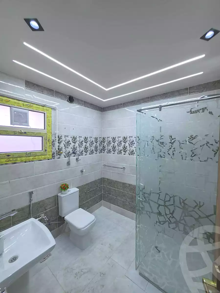 https://aqarmap.com.eg/ar/listing/7257185-for-sale-alexandria-sydy-bshr-sydy-bshr-bhry-shr-mhmwd-l-yswy