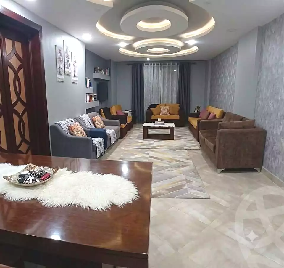 https://aqarmap.com.eg/ar/listing/7257399-for-sale-cairo-helwan-helwan-el-sharkeya