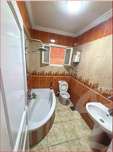 https://aqarmap.com.eg/en/listing/7257453-for-sale-alexandria-el-asafra-43744-st