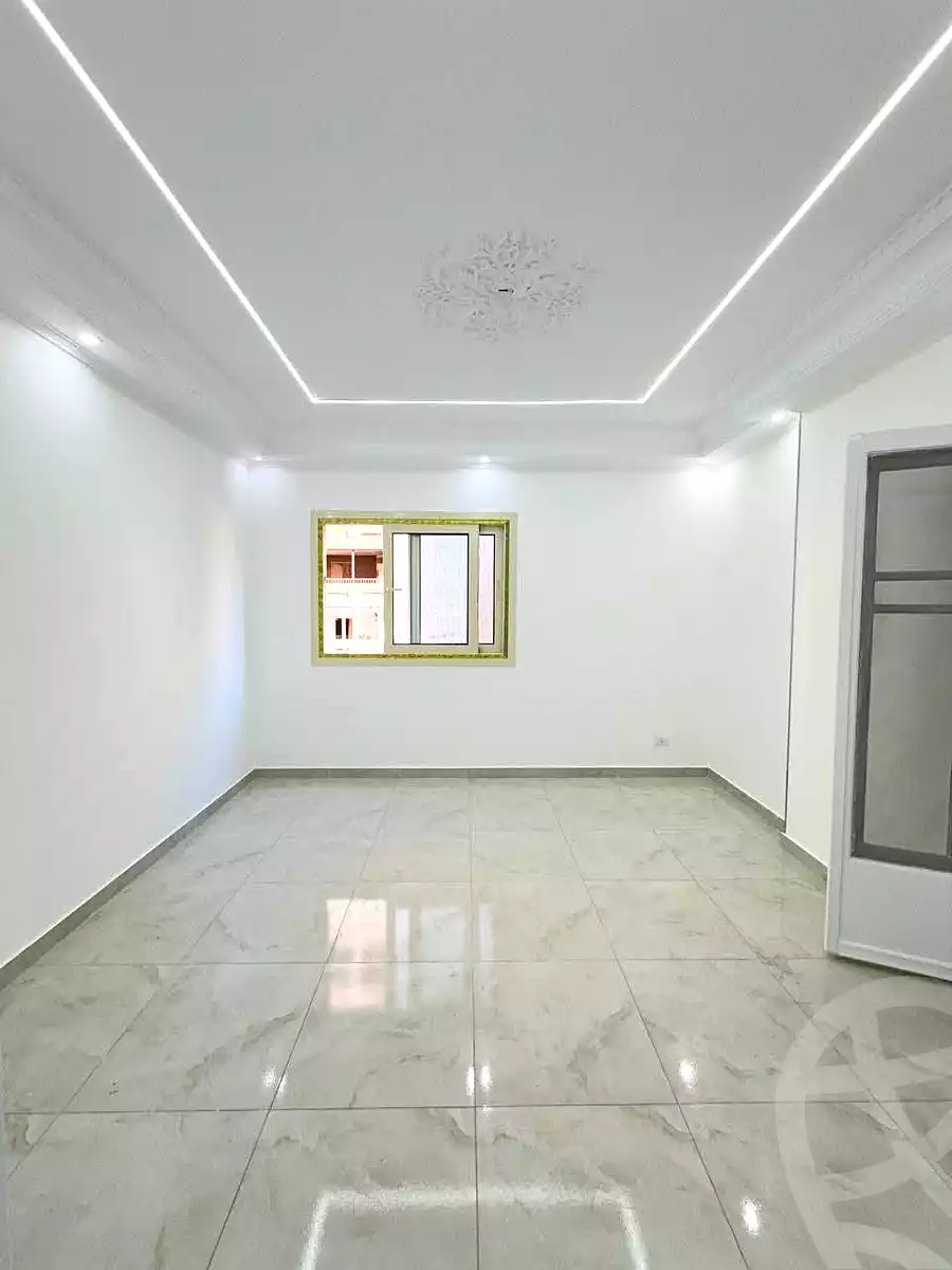 https://aqarmap.com.eg/en/listing/7257531-for-sale-alexandria-miami-shr-jml-bd-lnsr