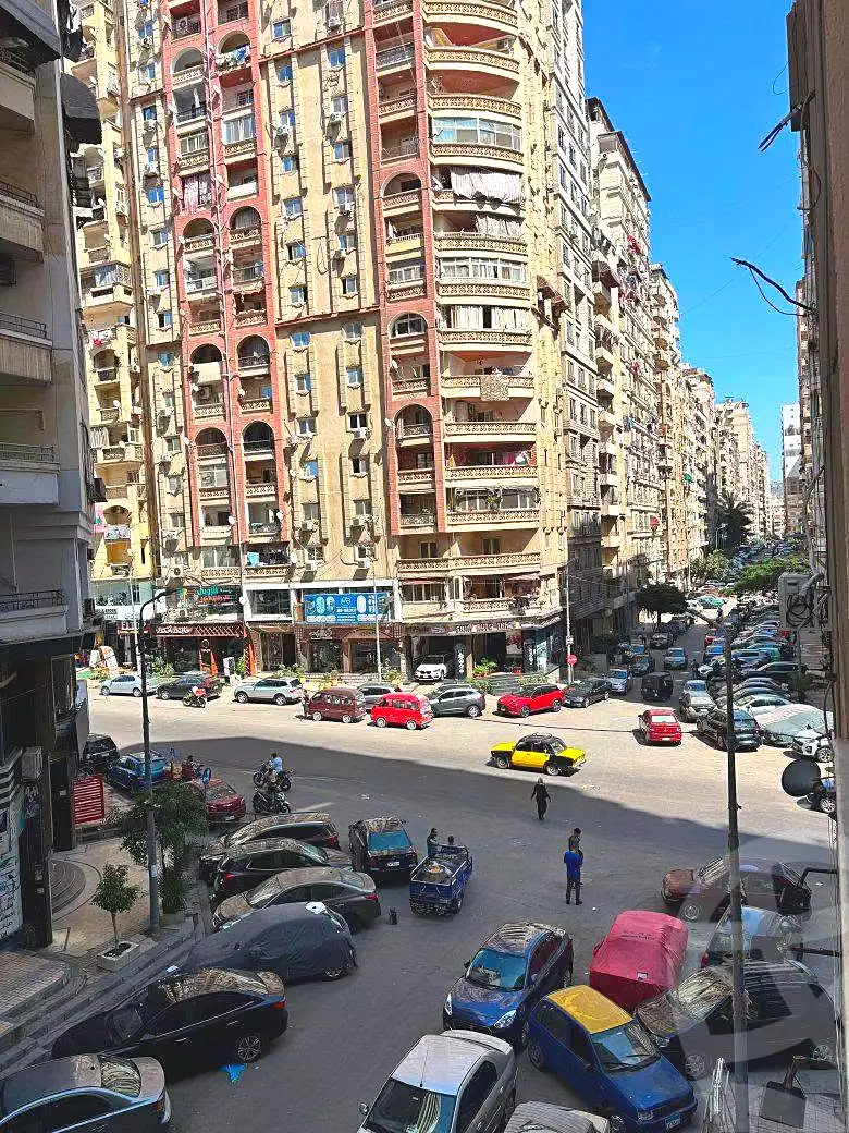 https://aqarmap.com.eg/ar/listing/7257541-for-sale-alexandria-sydy-bshr-sydy-bshr-bhry-shr-lsg-mhmd-bd-lslm