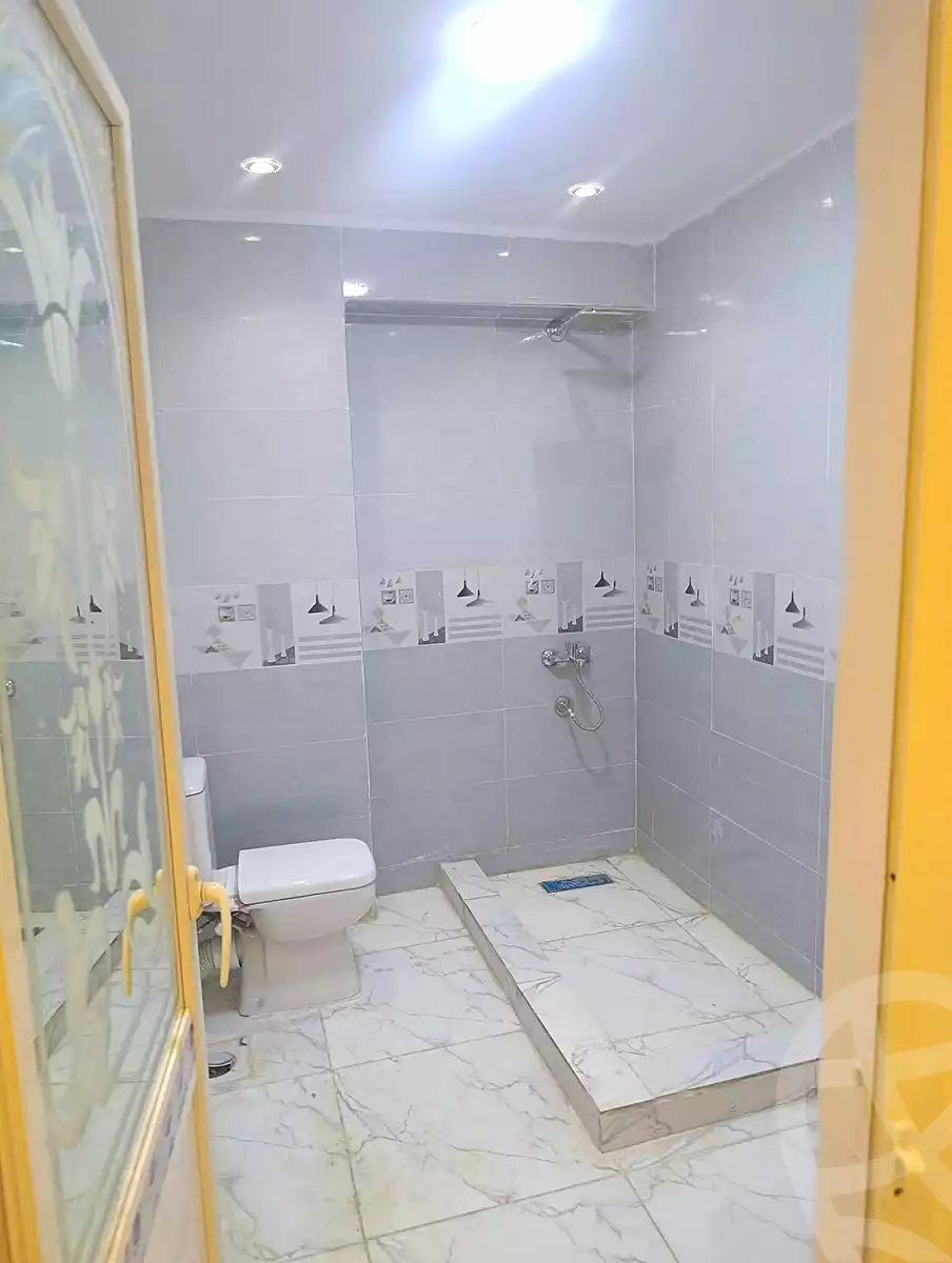 https://aqarmap.com.eg/ar/listing/7257679-for-sale-cairo-ain-shams-ain-shams-el-sharkia-el-eshrein-stt
