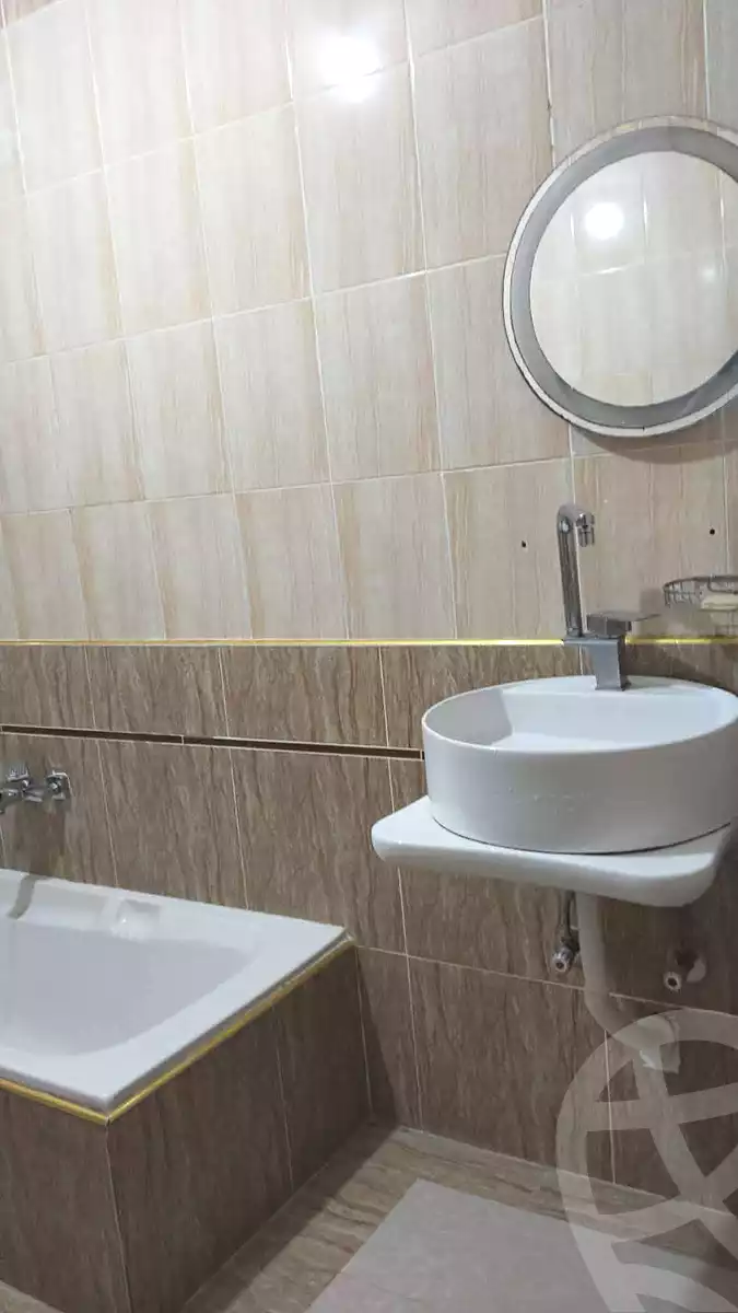 https://aqarmap.com.eg/ar/listing/7257738-for-rent-alexandria-al-agamy-el-hanouvel-al-haded-we-al-soulb-st