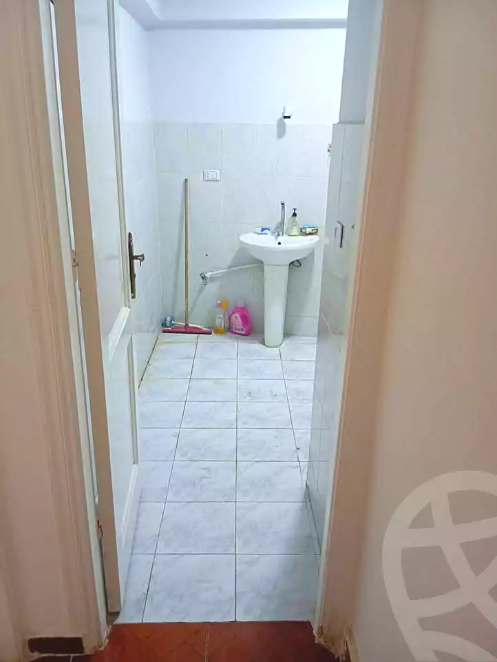 https://aqarmap.com.eg/ar/listing/7257941-for-rent-alexandria-al-agamy-lbytsh