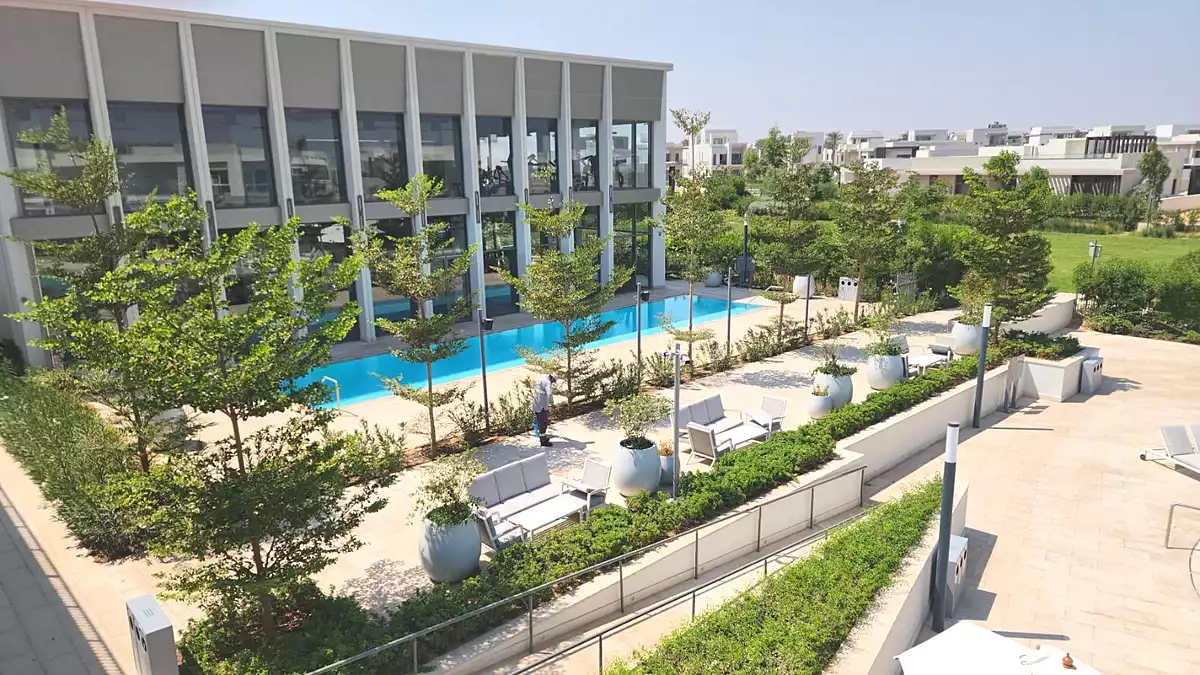 https://aqarmap.com.eg/ar/listing/7258091-for-rent-cairo-el-sheikh-zayed-city-compounds-kyrw-jyt-grand-residences-cairo-gate