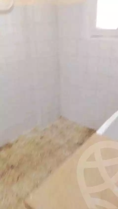 https://aqarmap.com.eg/ar/listing/7258286-for-rent-alexandria-bolekly-shr-lblbl