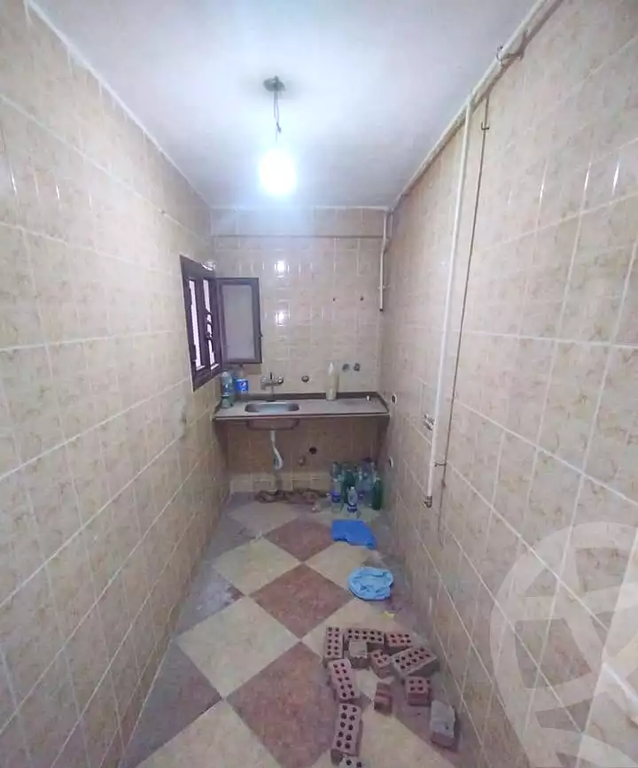 https://aqarmap.com.eg/en/listing/7258371-for-sale-alexandria-al-agamy-el-hanouvel