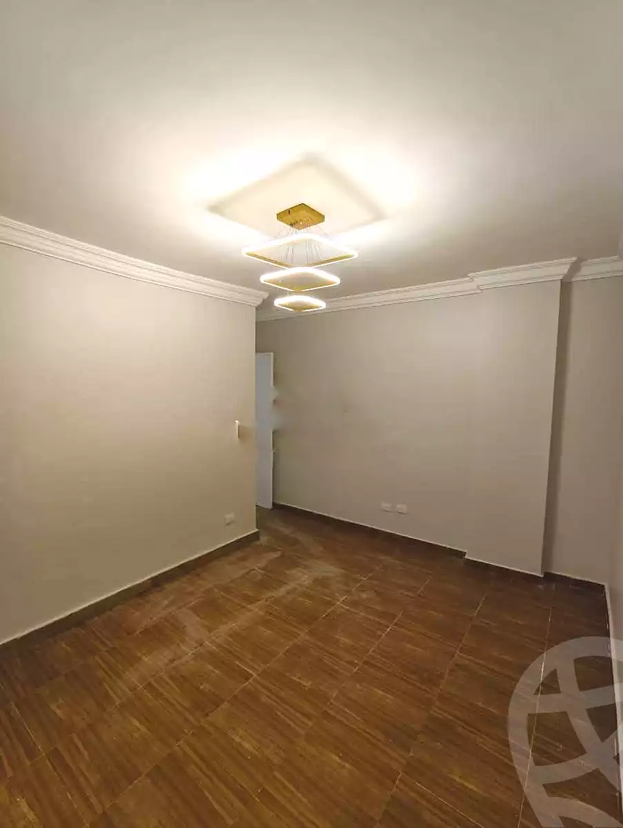 https://aqarmap.com.eg/ar/listing/7259077-for-sale-alexandria-al-agamy-lbytsh-el-zohour-st