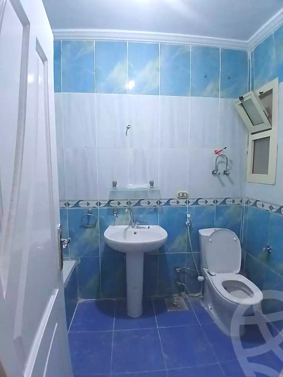 https://aqarmap.com.eg/ar/listing/7259170-for-sale-alexandria-al-agamy-lbytsh-bianchiii-el-bashwat-st