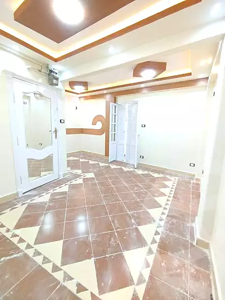 https://aqarmap.com.eg/ar/listing/7259299-for-sale-alexandria-lsywf-el-falki