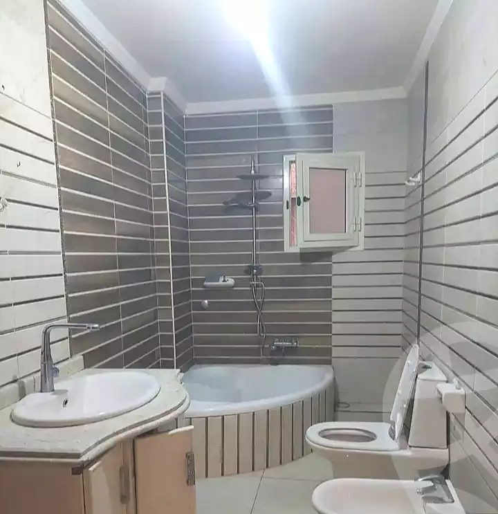 https://aqarmap.com.eg/en/listing/7259294-for-rent-alexandria-miami-iskandar-ibrahim-st