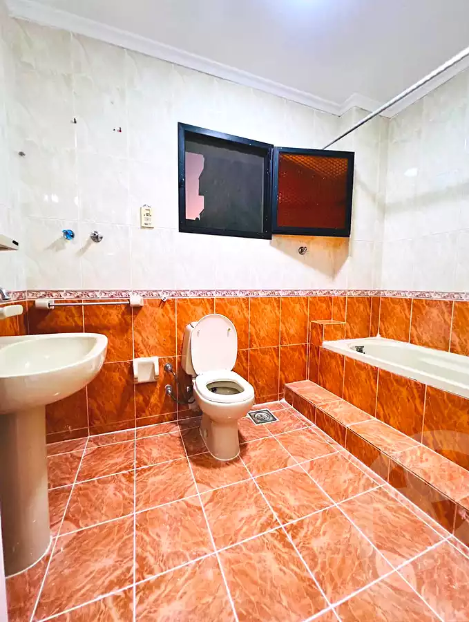 https://aqarmap.com.eg/ar/listing/7259627-for-sale-alexandria-al-agamy-shataa-el-nakheel