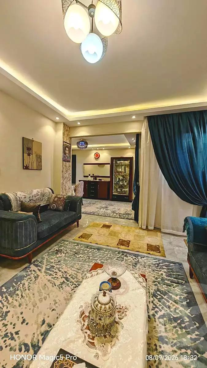 https://aqarmap.com.eg/ar/listing/7259672-for-sale-cairo-helwan-mohamed-sayed-ahmed-st
