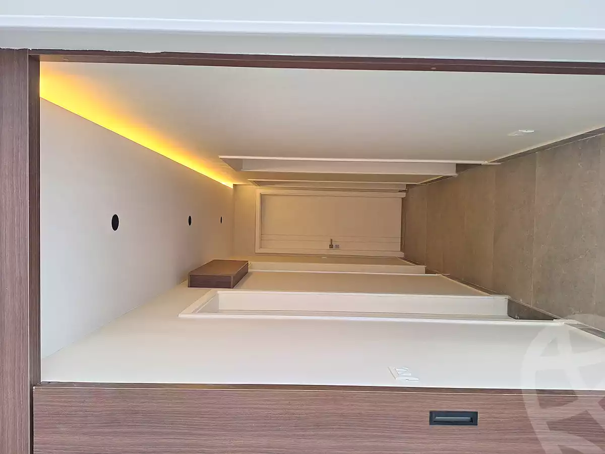 https://aqarmap.com.eg/en/listing/7259657-for-rent-cairo-el-sheikh-zayed-city-compounds-kmbwnd-fyldj-wyst-dr-llttwyr