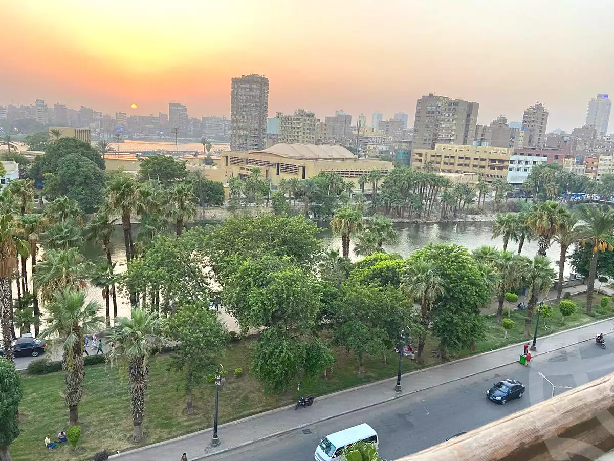 https://aqarmap.com.eg/en/listing/7260009-for-sale-cairo-old-cairo-nile-corniche-st