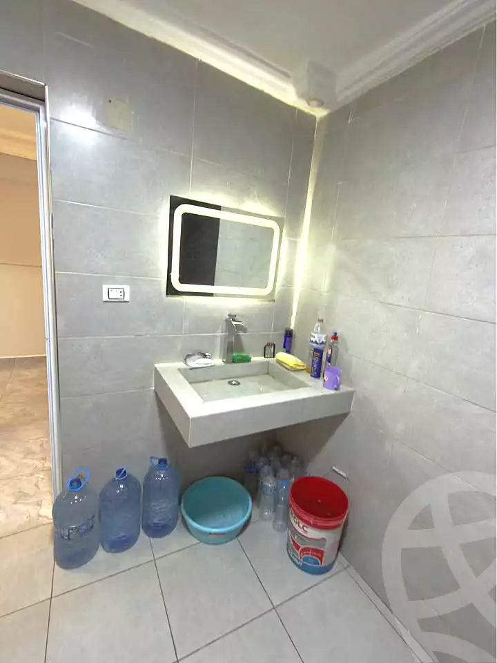 https://aqarmap.com.eg/en/listing/7260033-for-sale-alexandria-al-agamy-el-hanouvel