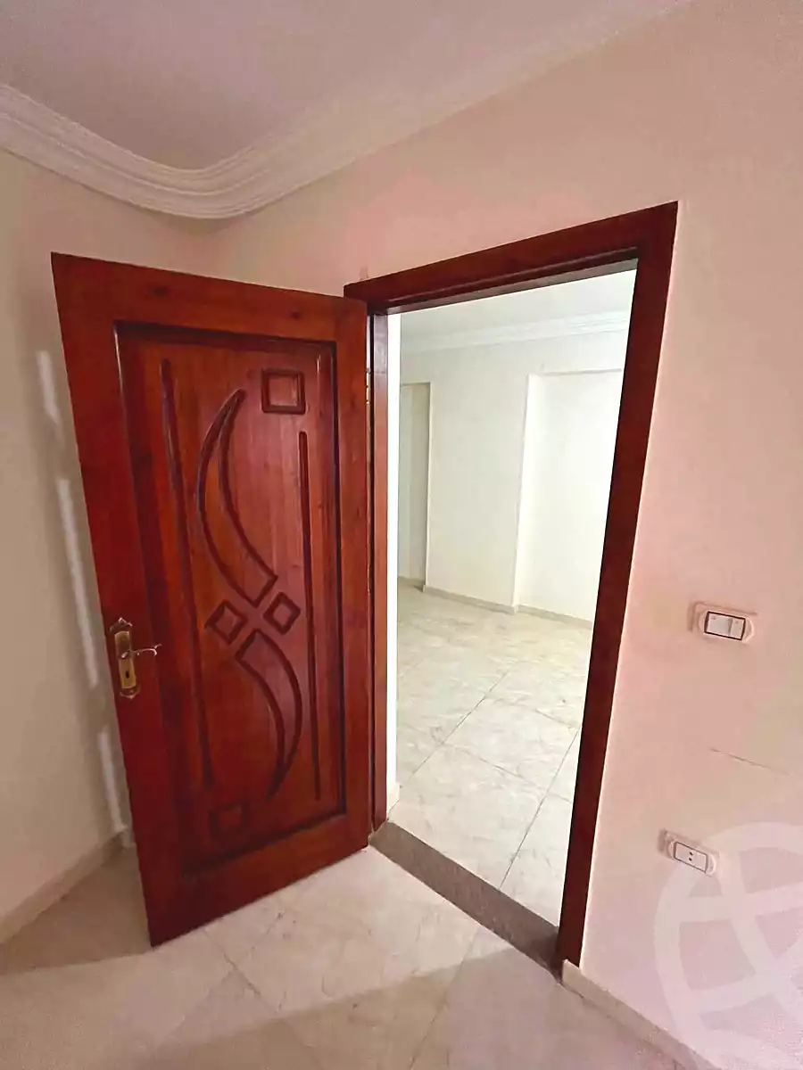 https://aqarmap.com.eg/ar/listing/7260263-for-rent-cairo-ain-shams-mnshy-lthryr