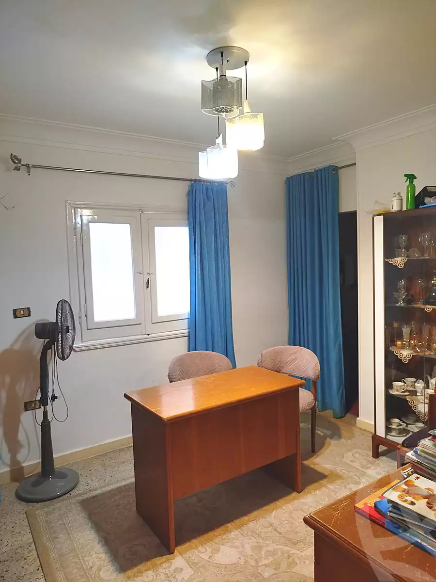 https://aqarmap.com.eg/en/listing/7260302-for-sale-cairo-helwan-helwan-el-sharkeya-mostafa-safwat-st