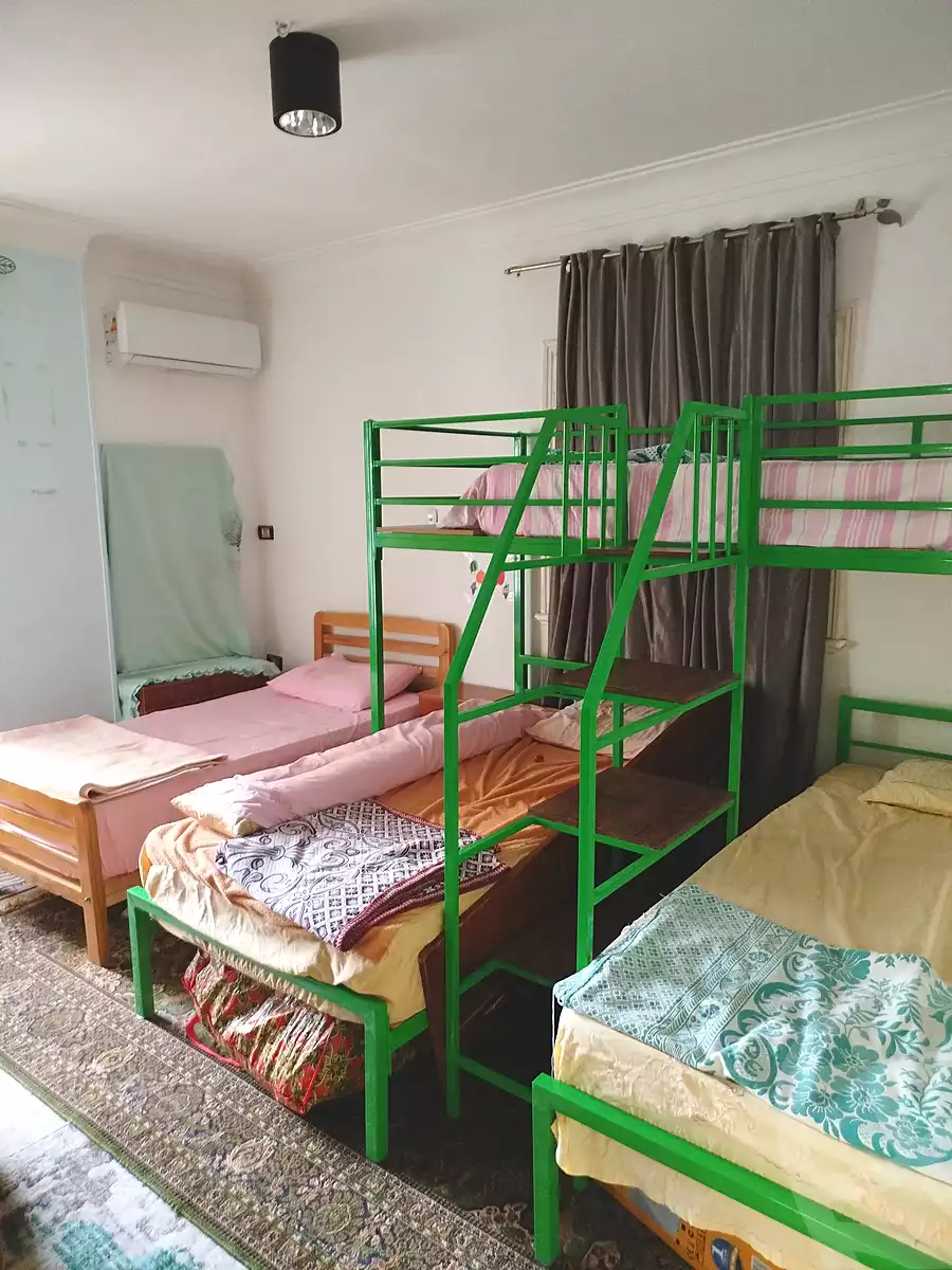 https://aqarmap.com.eg/en/listing/7260302-for-sale-cairo-helwan-helwan-el-sharkeya-mostafa-safwat-st