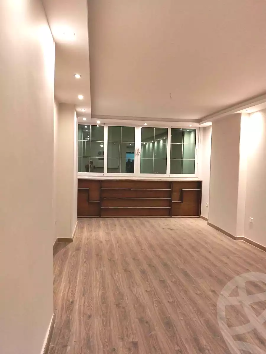 https://aqarmap.com.eg/ar/listing/7260395-for-rent-cairo-helwan-youssef-st