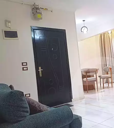 https://aqarmap.com.eg/en/listing/7260610-for-rent-cairo-mokattam-el-hadabah-el-wosta-el-mantaqa-el-khamsa