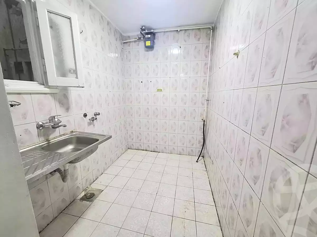 https://aqarmap.com.eg/ar/listing/7260631-for-rent-alexandria-sydy-bshr-sydy-bshr-bhry-shr-mhmd-njyb