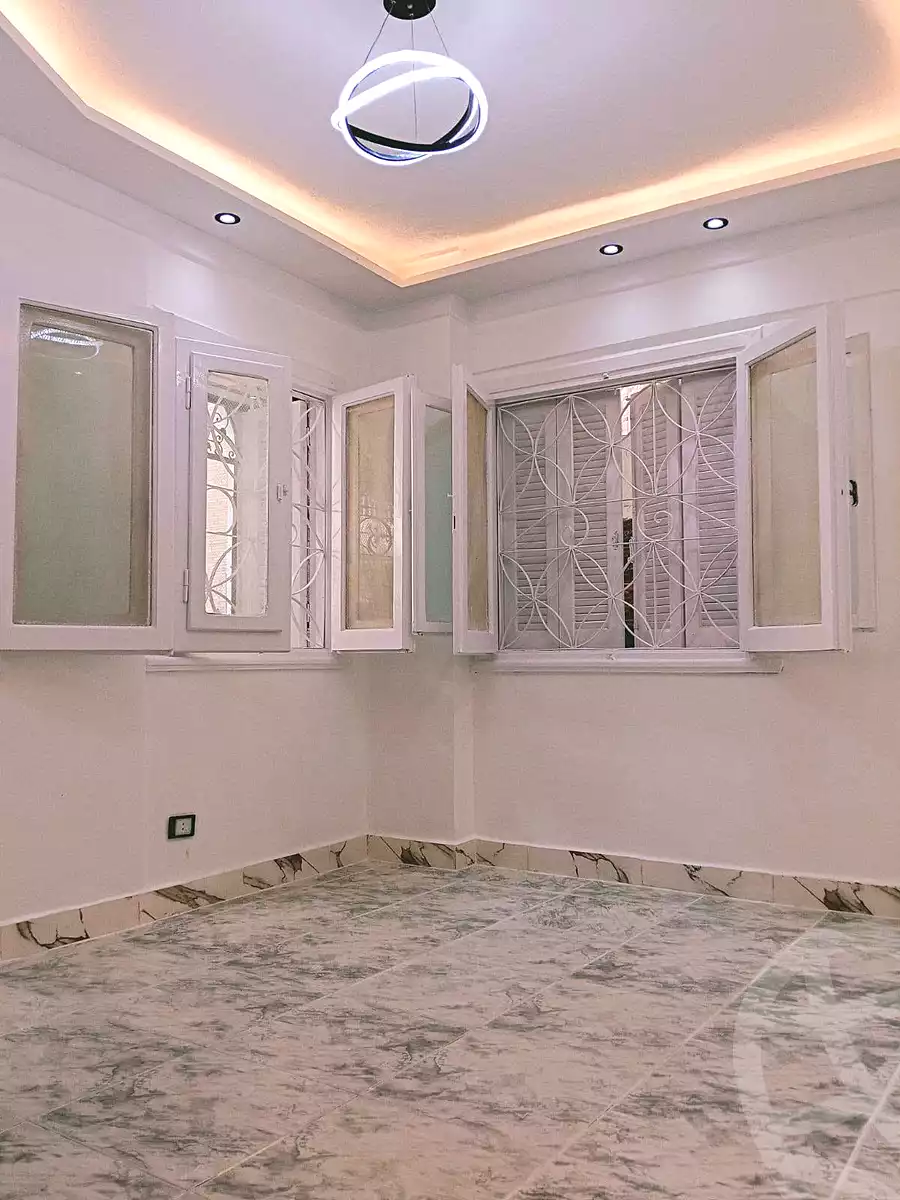https://aqarmap.com.eg/en/listing/7260660-for-sale-alexandria-al-agamy-shataa-el-nakheel