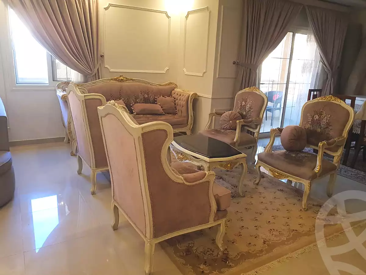https://aqarmap.com.eg/ar/listing/7259809-for-sale-cairo-new-cairo-compounds-jrdyny-hyts-3