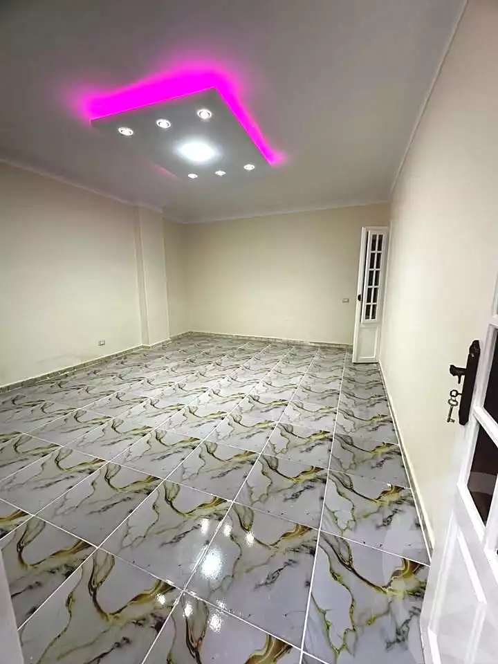 https://aqarmap.com.eg/ar/listing/7260685-for-sale-alexandria-al-agamy-shataa-el-nakheel