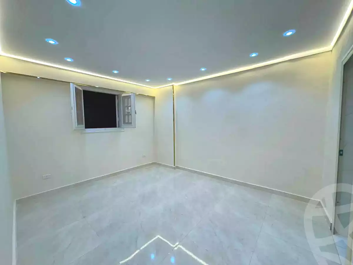 https://aqarmap.com.eg/ar/listing/7260699-for-sale-alexandria-sydy-bshr-sydy-bshr-bhry-gamal-abd-el-nasir-st