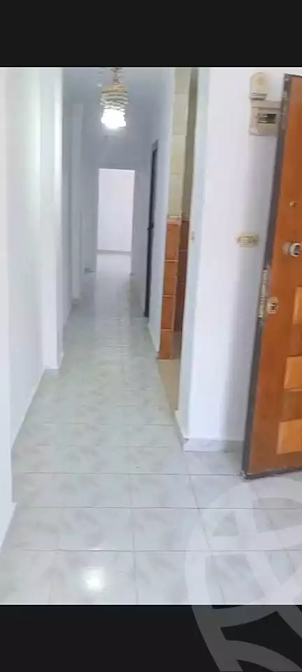 https://aqarmap.com.eg/en/listing/7260857-for-sale-alexandria-sydy-bshr-sydy-bshr-bhry-khalil-hamada-st
