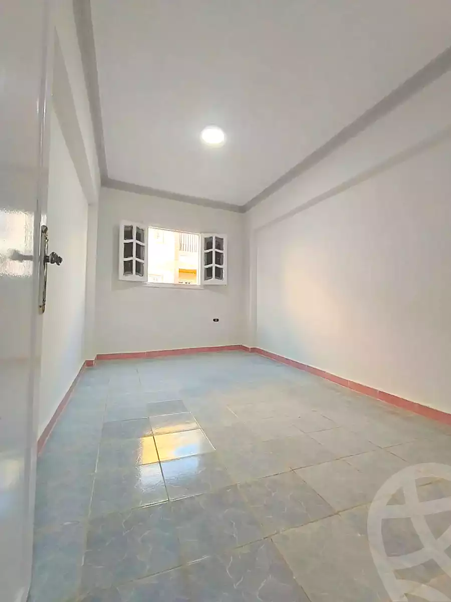 https://aqarmap.com.eg/ar/listing/7261088-for-sale-alexandria-al-agamy-shataa-el-nakheel