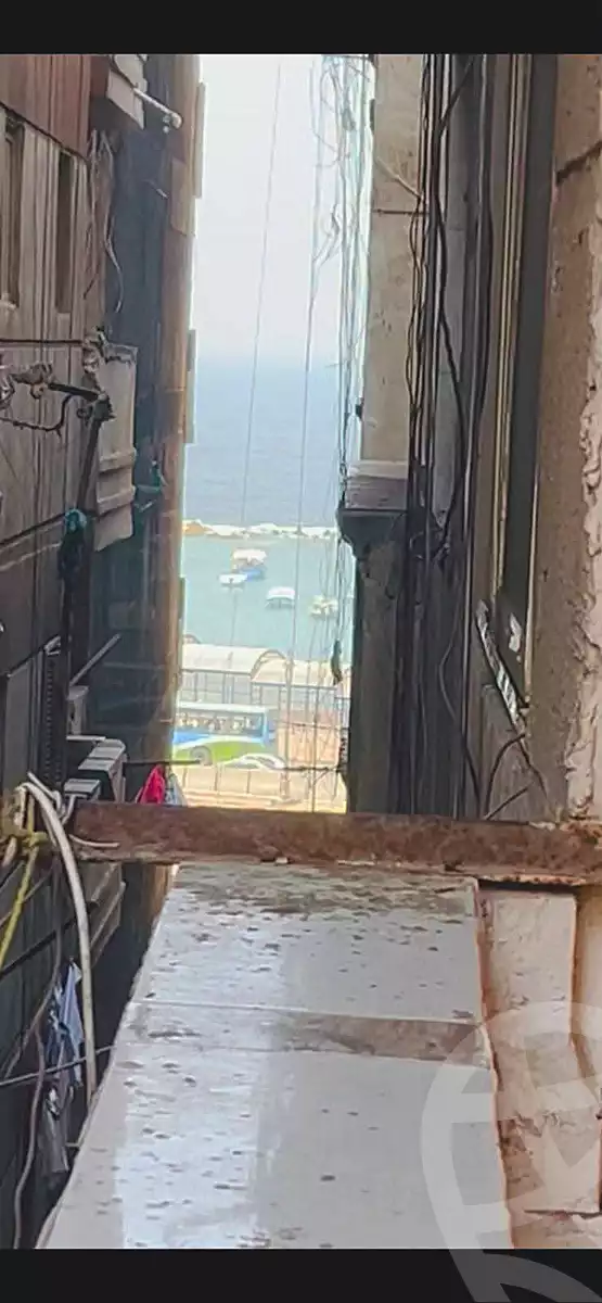 https://aqarmap.com.eg/ar/listing/7261366-for-sale-alexandria-miami-khld-bn-lwlyd