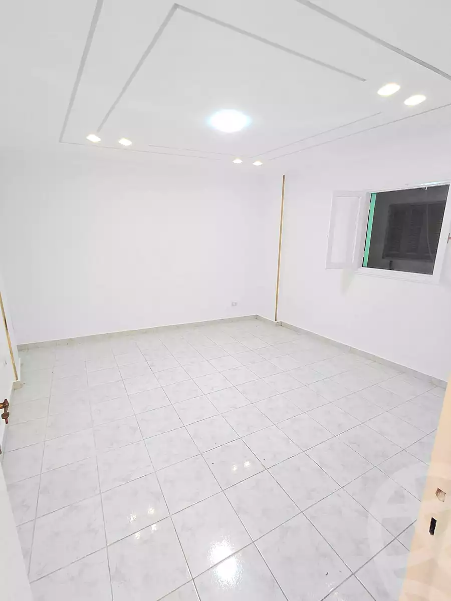 https://aqarmap.com.eg/ar/listing/7261564-for-sale-alexandria-sydy-bshr-sydy-bshr-bhry