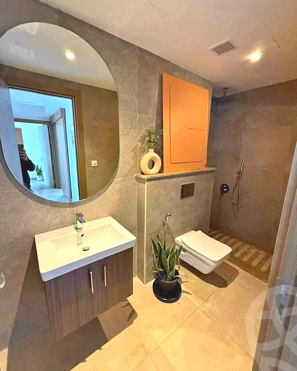https://aqarmap.com.eg/en/listing/7261590-for-sale-cairo-new-cairo-compounds-sarai-esse-residence-sarai