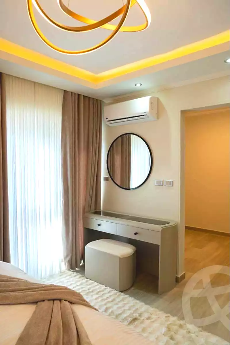 https://aqarmap.com.eg/en/listing/7261590-for-sale-cairo-new-cairo-compounds-sarai-esse-residence-sarai