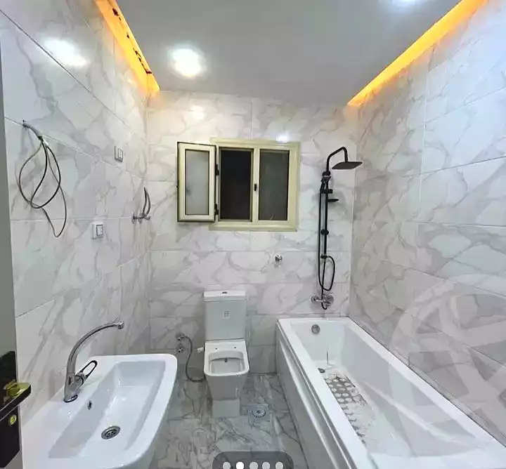 https://aqarmap.com.eg/ar/listing/7261665-for-sale-alexandria-el-asafra-l-sfr-bhry