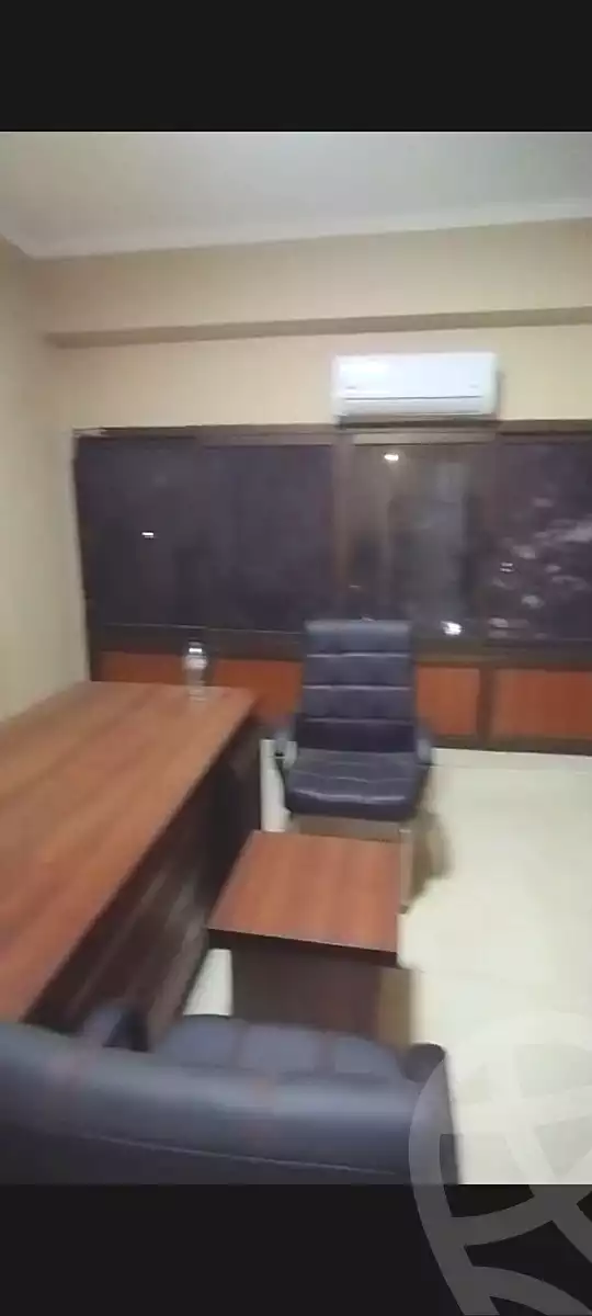 https://aqarmap.com.eg/ar/listing/7261702-for-rent-cairo-downtown-el-tawfikeya
