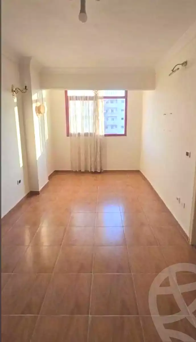 https://aqarmap.com.eg/ar/listing/7261843-for-rent-alexandria-sydy-bshr-sydy-bshr-bhry-mansour-el-qady-st